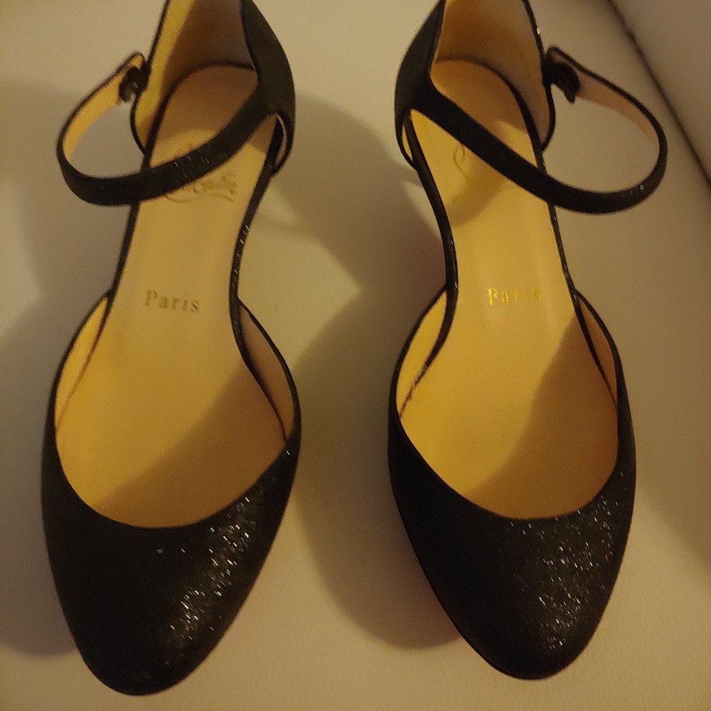 Christian Louboutin kitten heel sparkly pump 6.5